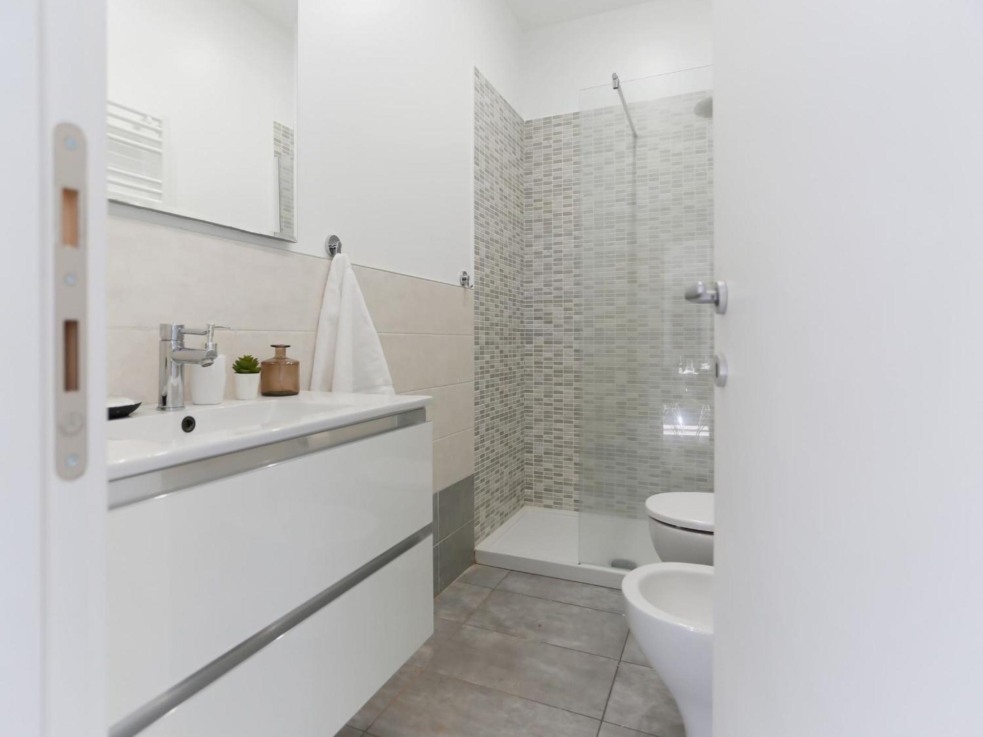 Spacious two bedrooms apartment in Porta Romana Milán Exterior foto